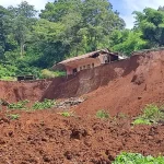 Pasangan di Bogor itu tewas tertimbun tanah longsor setelah tebing setinggi 7 meter ambruk